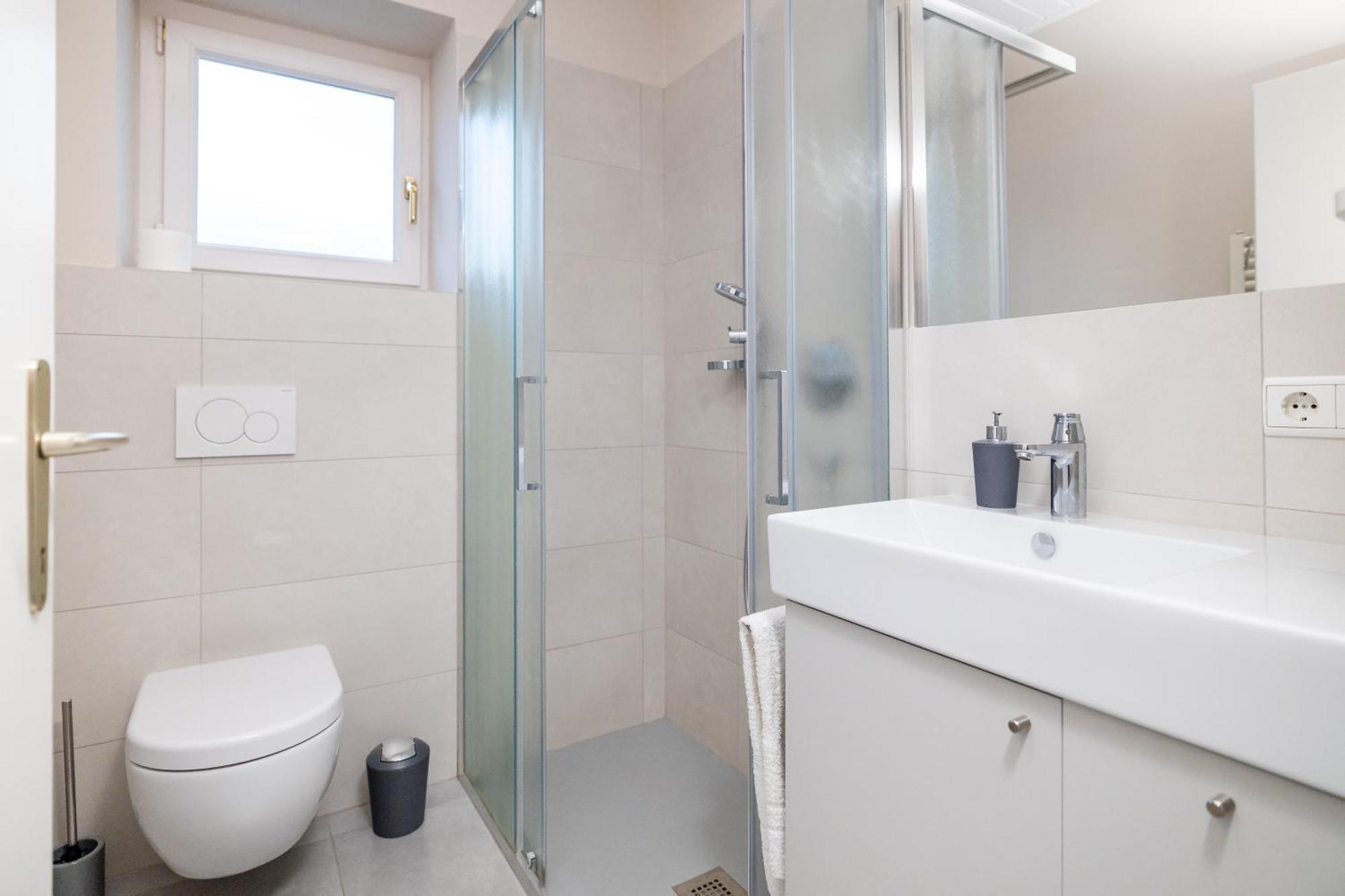 Apartment Bellevue Seis 修希 外观 照片